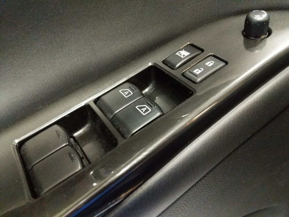2016 INFINITI QX50 - Driver Power Windows/Lock Control