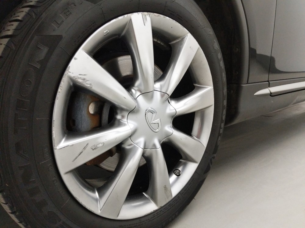 2017 INFINITI QX50 - Wheel