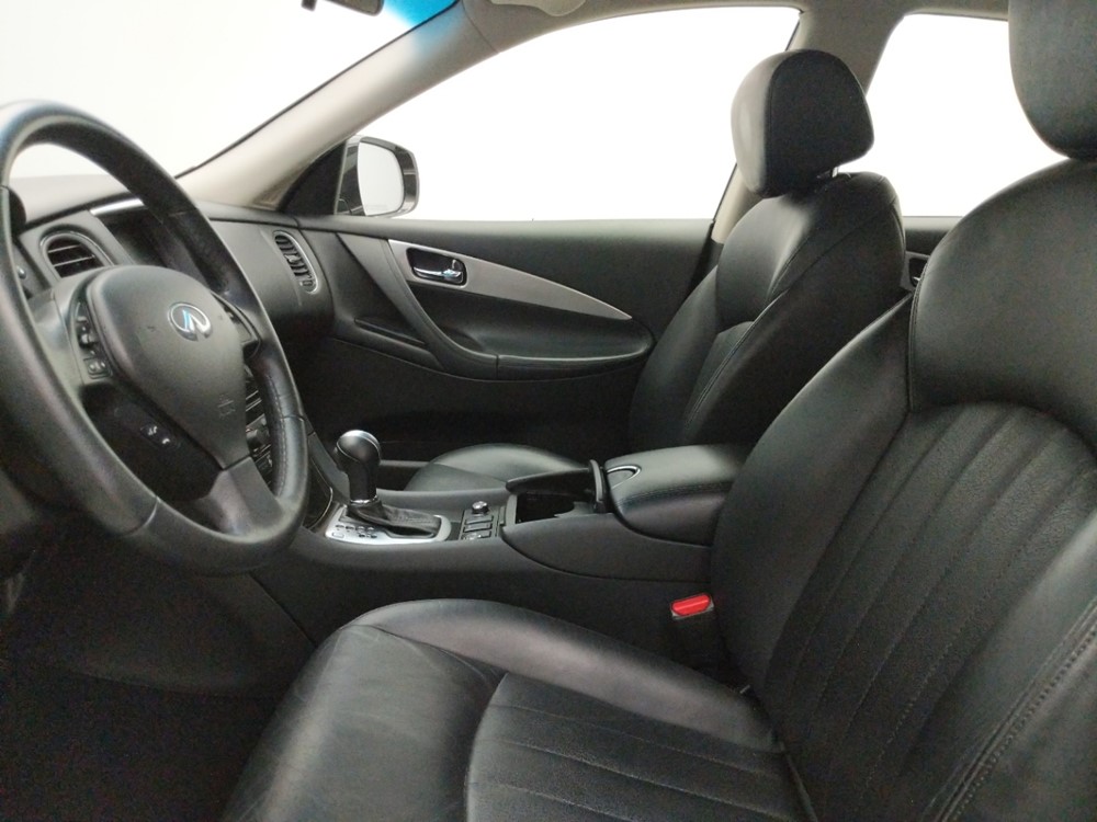 2017 INFINITI QX50 - Driver Front Seat
