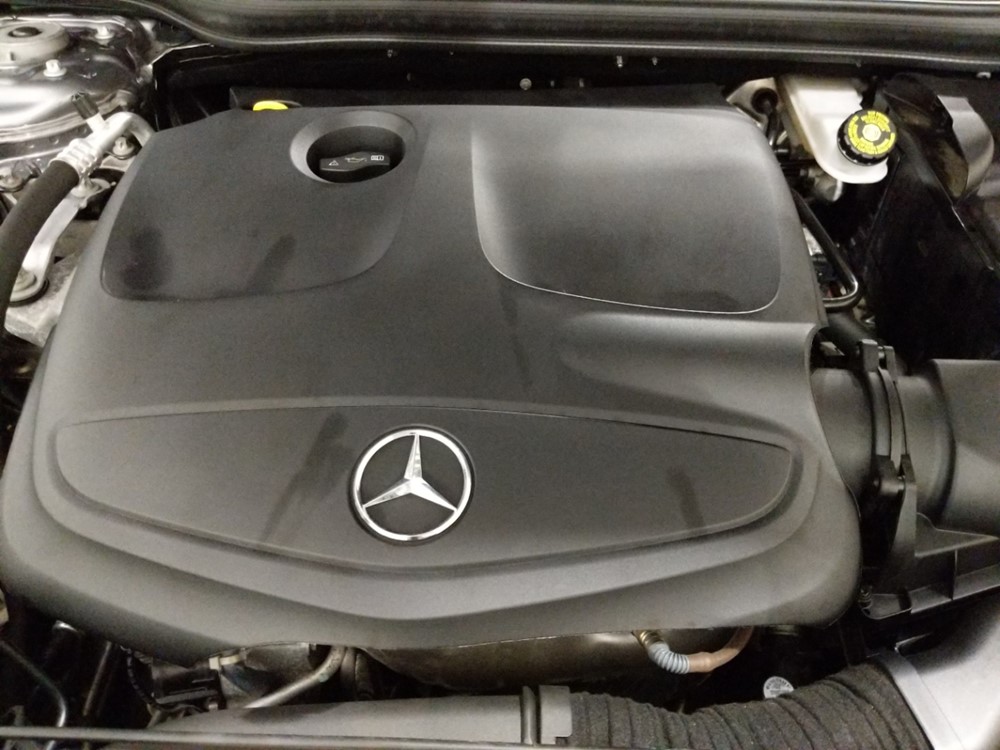 2015 Mercedes-Benz GLA250 - Engine