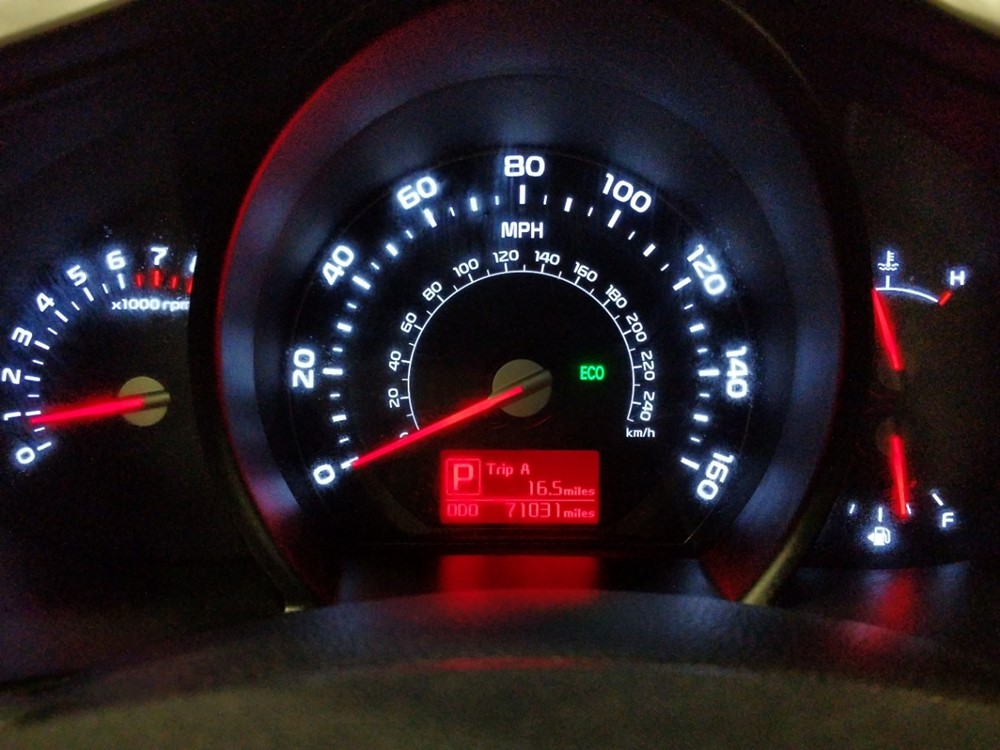 2014 Kia Sportage - Odometer Close Up