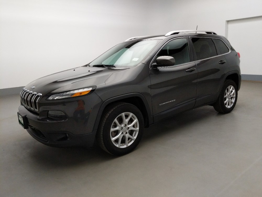 Used 2016 Jeep Cherokee Driver Front Bumper