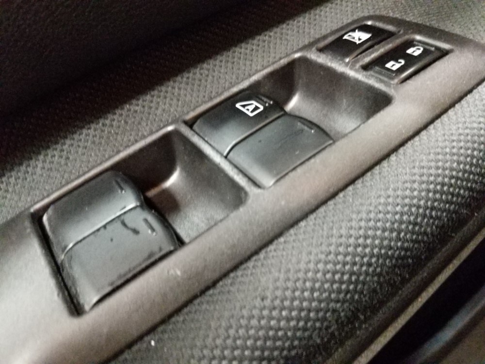 2015 Nissan Rogue - Driver Power Windows/Lock Control