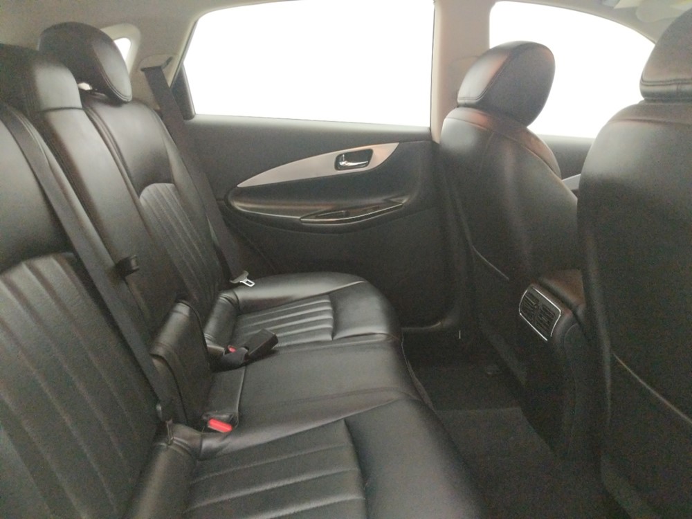 2017 INFINITI QX50 - Passenger Rear Seat
