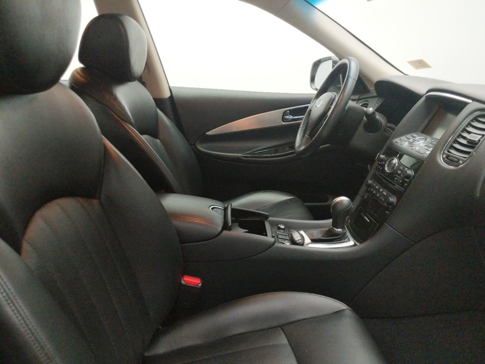 2017 INFINITI QX50 - Passenger Front Seat
