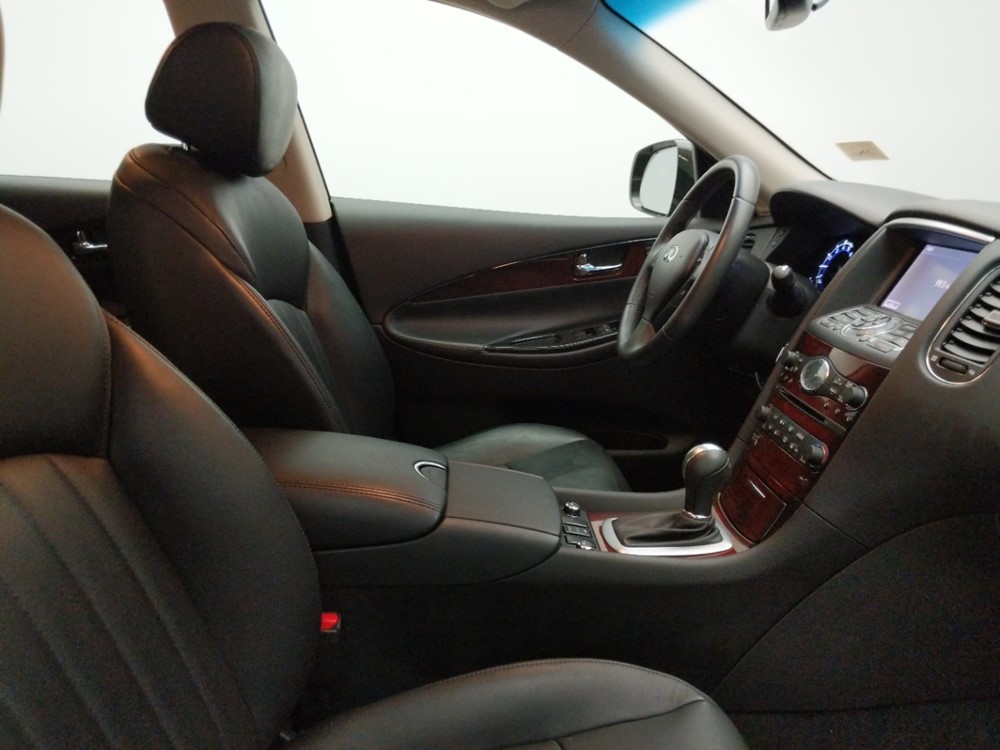 2016 INFINITI QX50 - Passenger Front Seat
