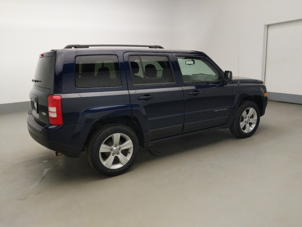 2016 Jeep Patriot - Passenger Rear Side