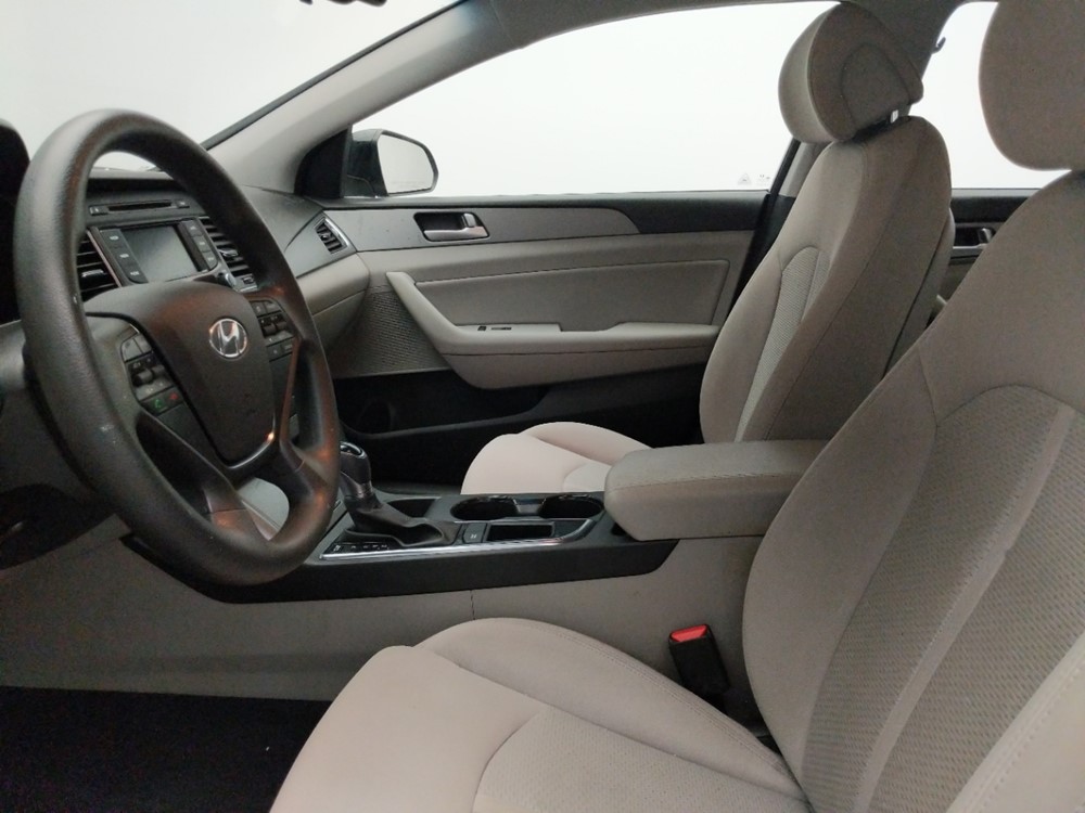 2015 Hyundai Sonata - Driver Front Seat
