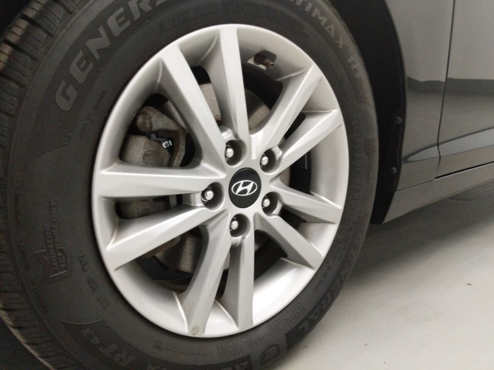 2015 Hyundai Sonata - Wheel