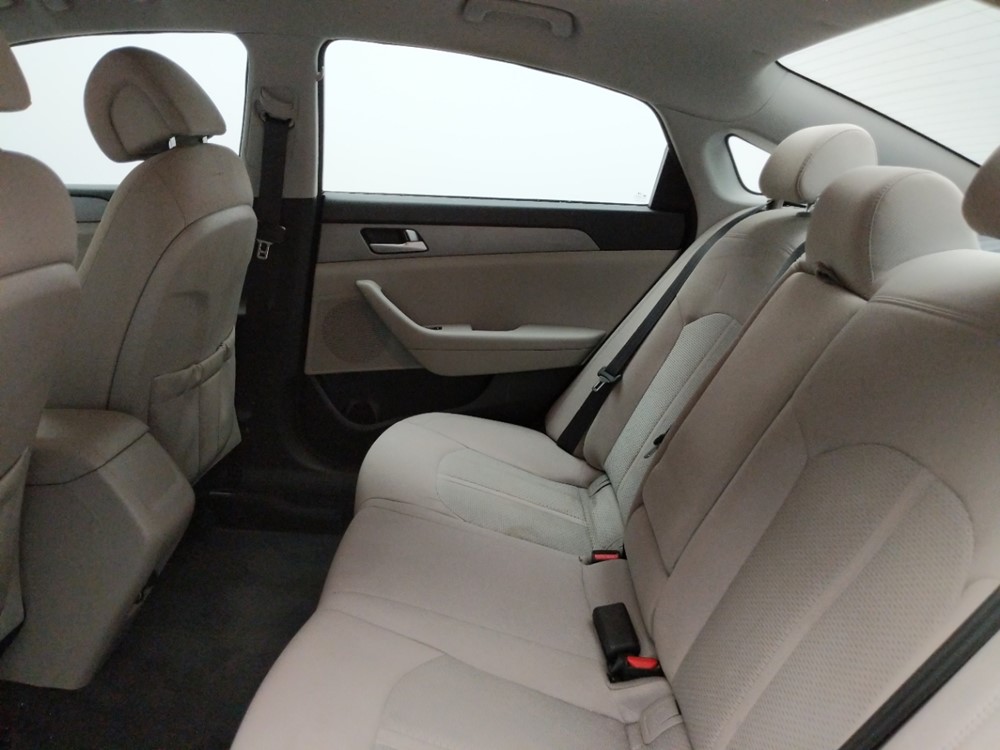 2015 Hyundai Sonata - Driver Rear Seat