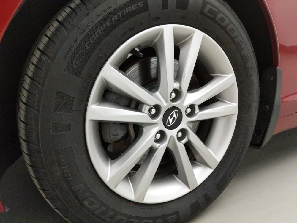 2015 Hyundai Sonata - Wheel
