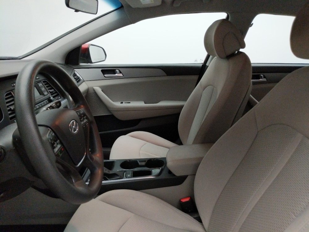 2015 Hyundai Sonata - Driver Front Seat