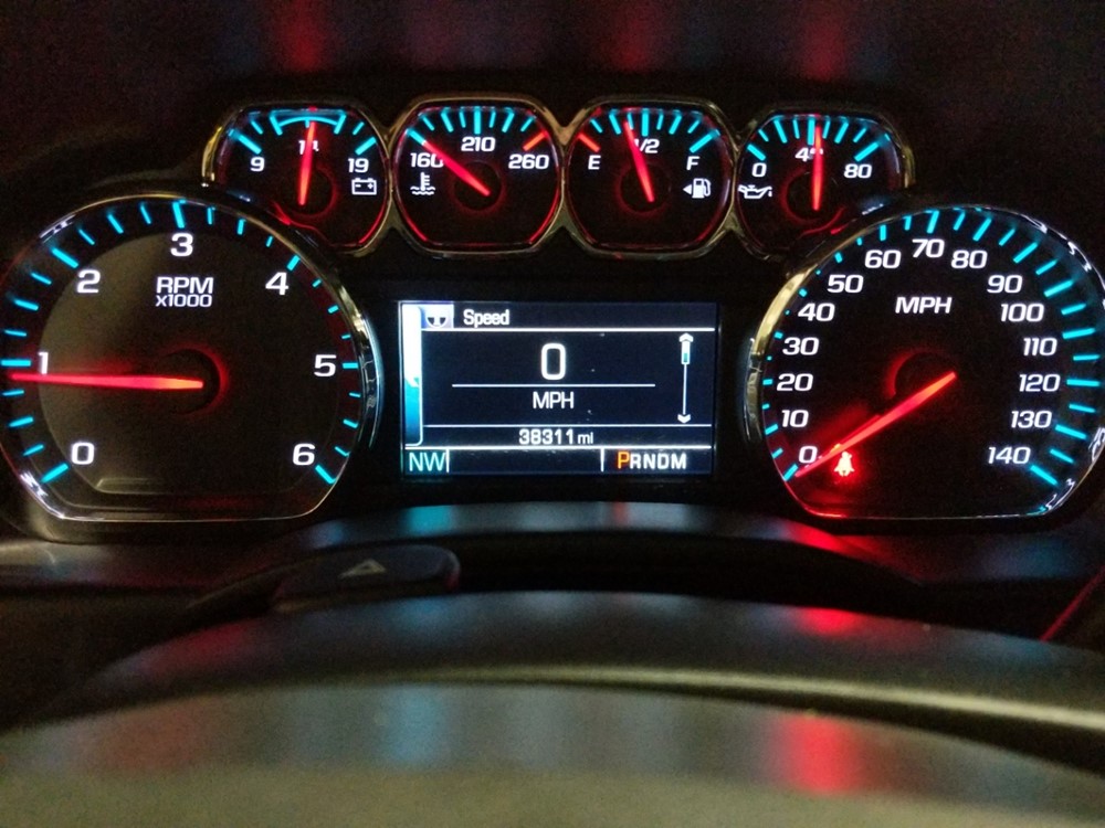2015 Chevrolet Silverado 1500 - Odometer Close Up