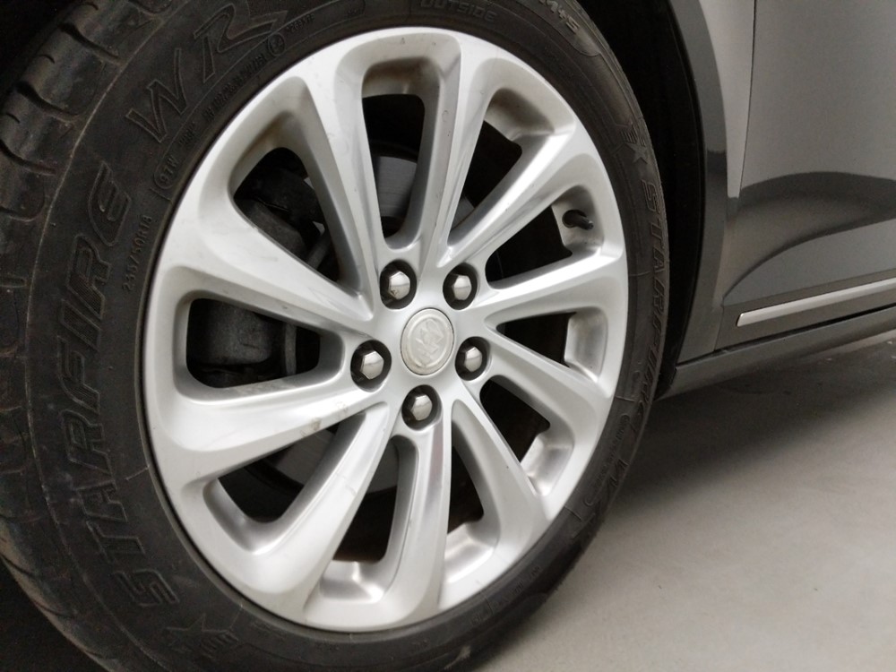 2014 Buick LaCrosse - Wheel