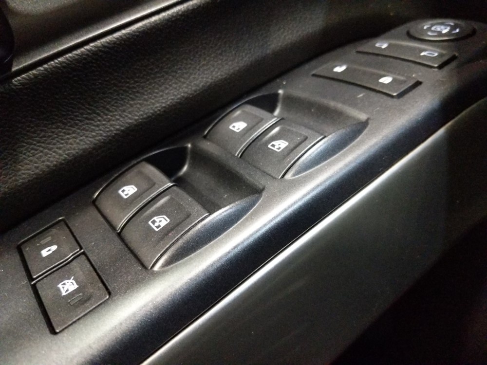 2018 Chevrolet Silverado 1500 - Driver Power Windows/Lock Control