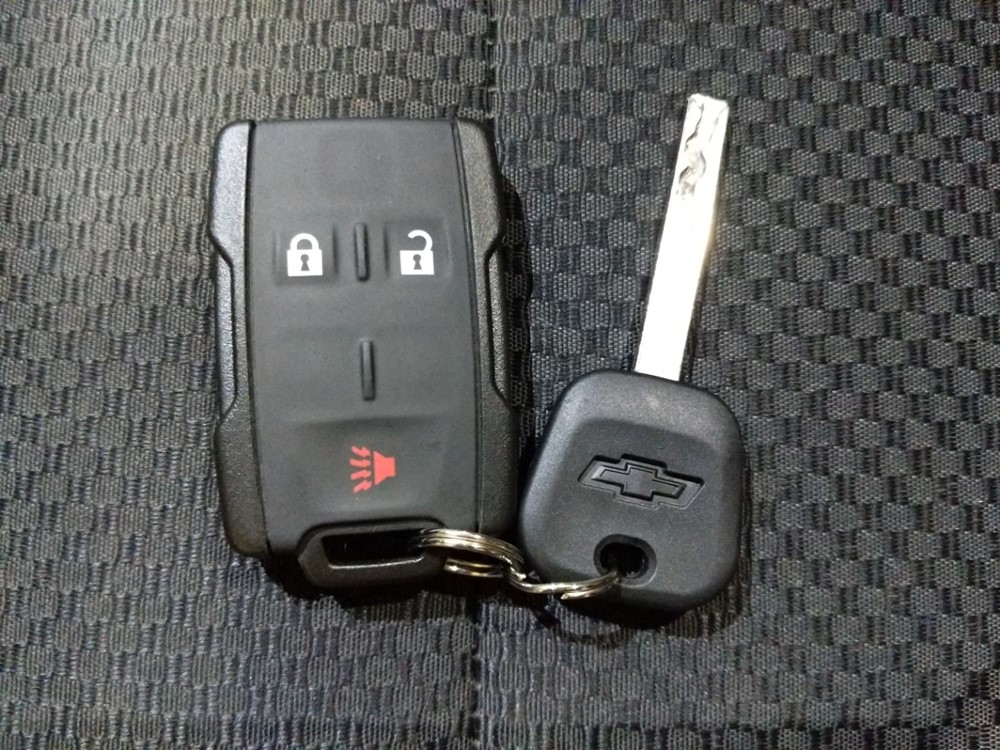 2018 Chevrolet Silverado 1500 - Keys