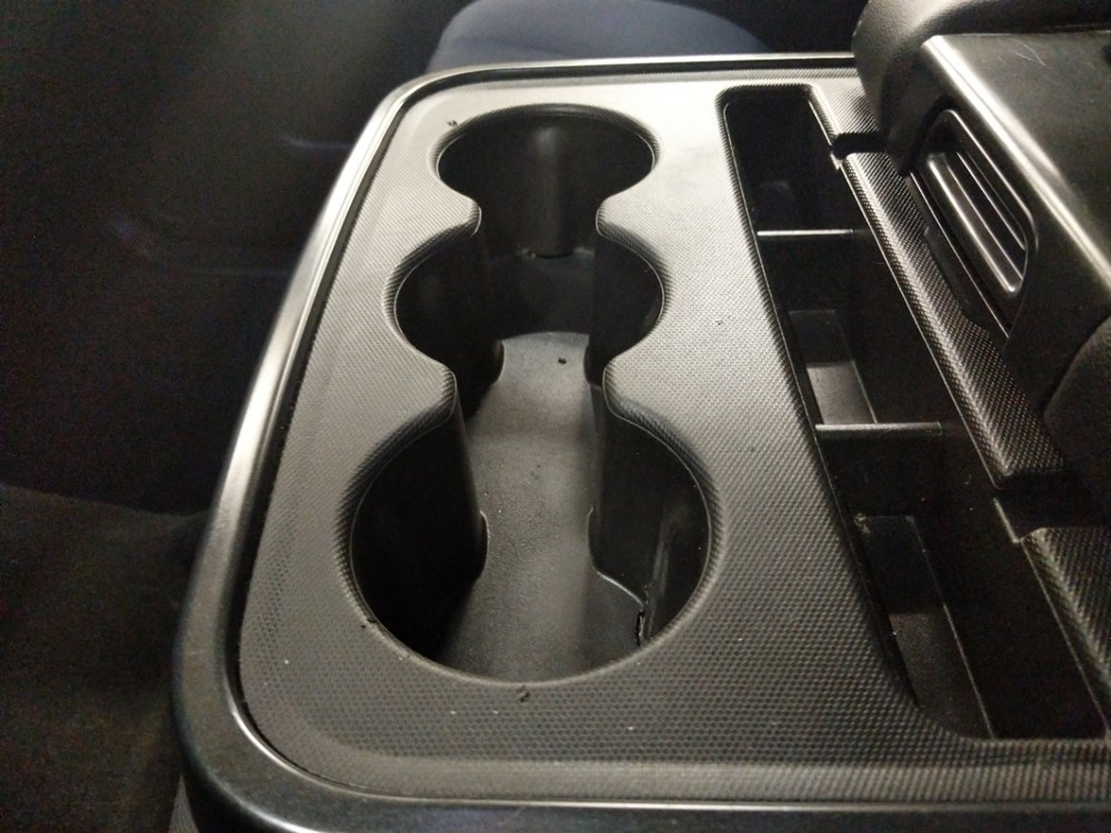 2014 Chevrolet Silverado 1500 - Center Console/Cup Holders