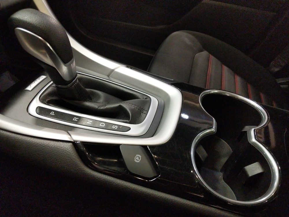 2015 Ford Fusion - Center Console/Cup Holders