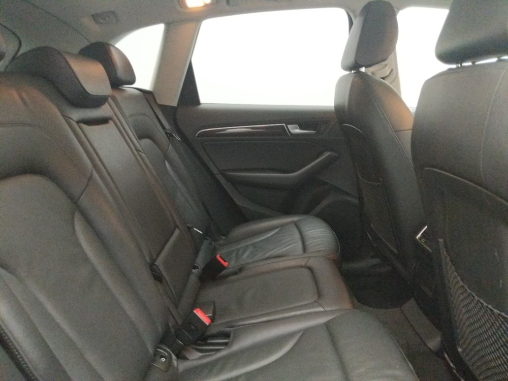 2016 Audi Q5 - Passenger Rear Seat
