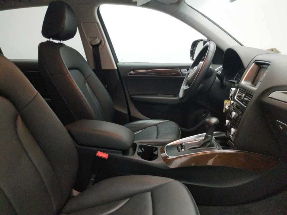 2016 Audi Q5 - Passenger Front Seat