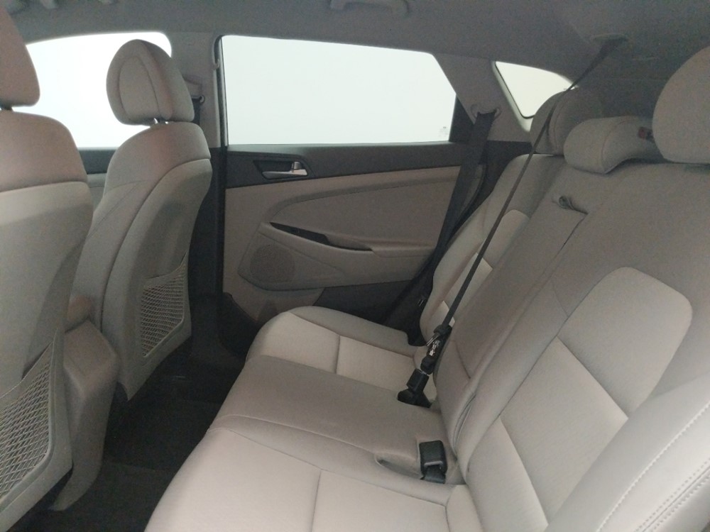 2018 Hyundai Tucson - Driver Rear Seat