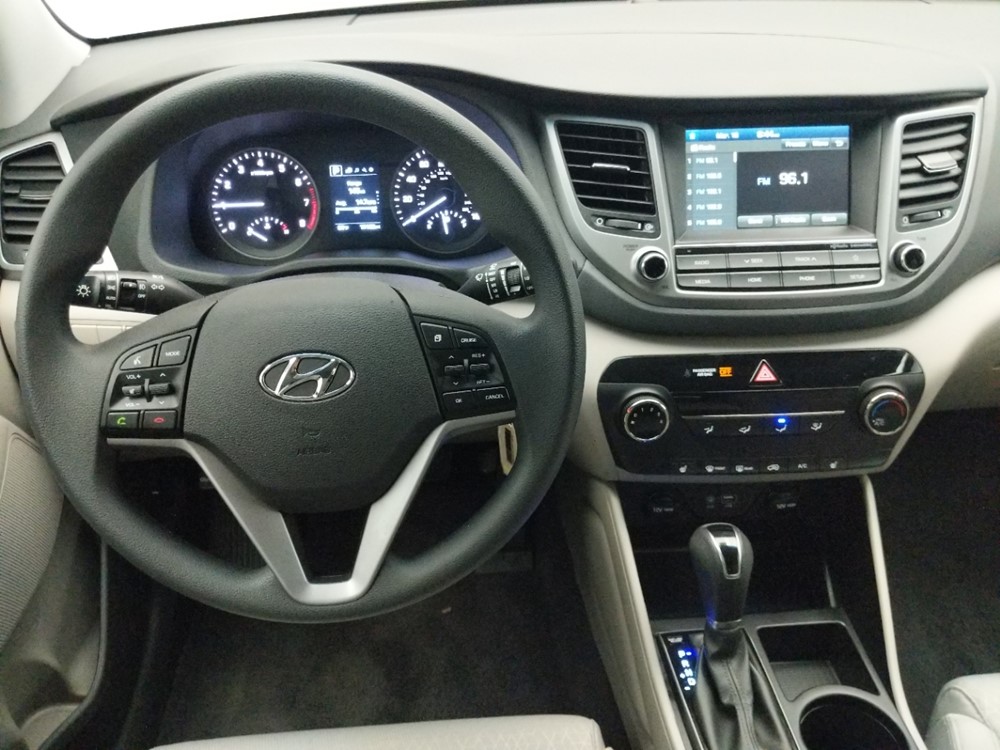2018 Hyundai Tucson - Driver Dash
