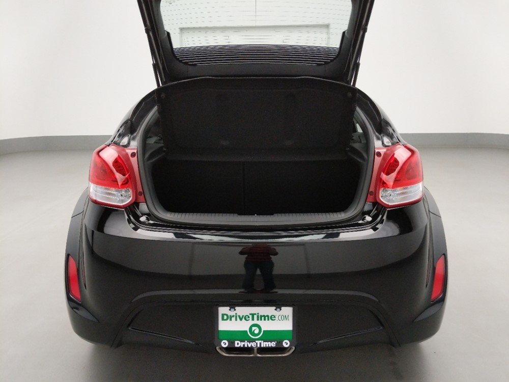 2016 Hyundai Veloster - Trunk