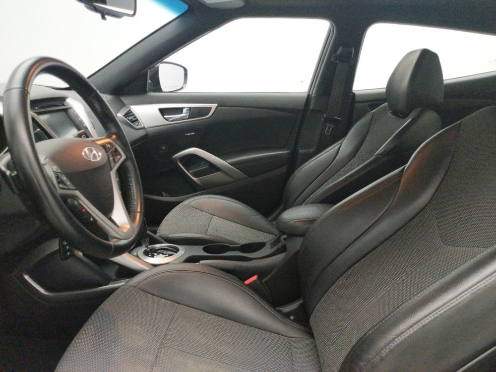 2016 Hyundai Veloster - Driver Front Seat