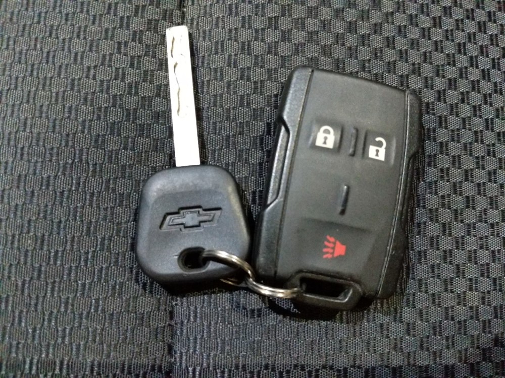 2018 Chevrolet Silverado 1500 - Keys