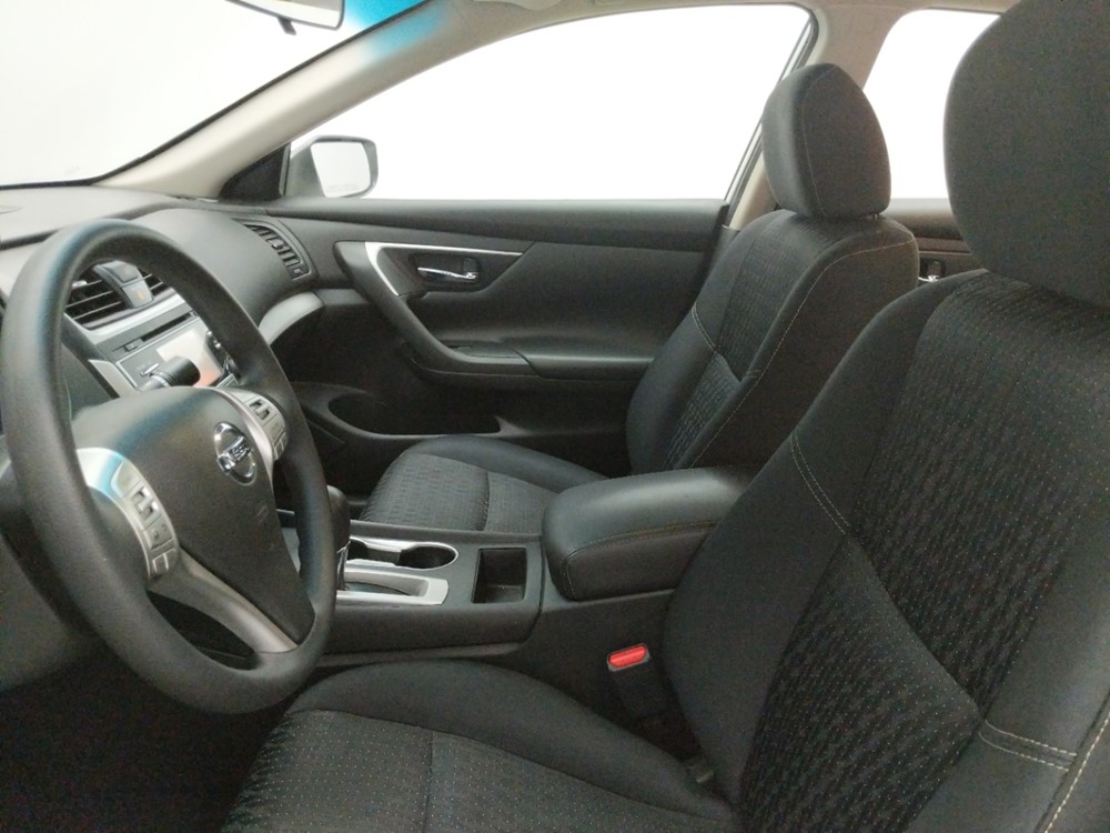 2016 Nissan Altima - Driver Front Seat