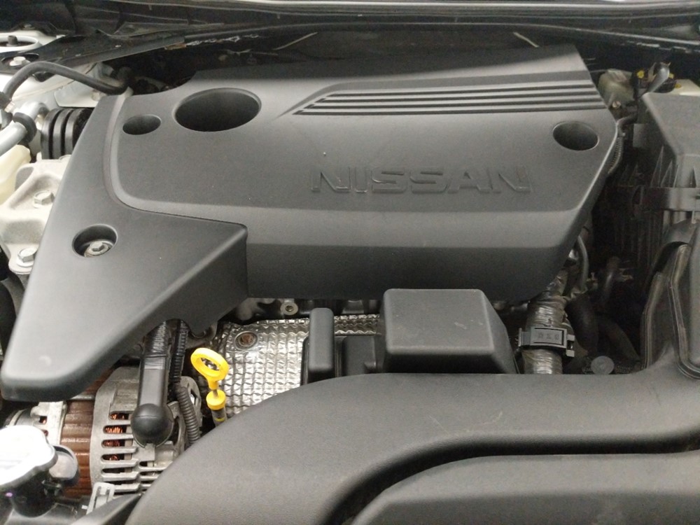 2016 Nissan Altima - Engine