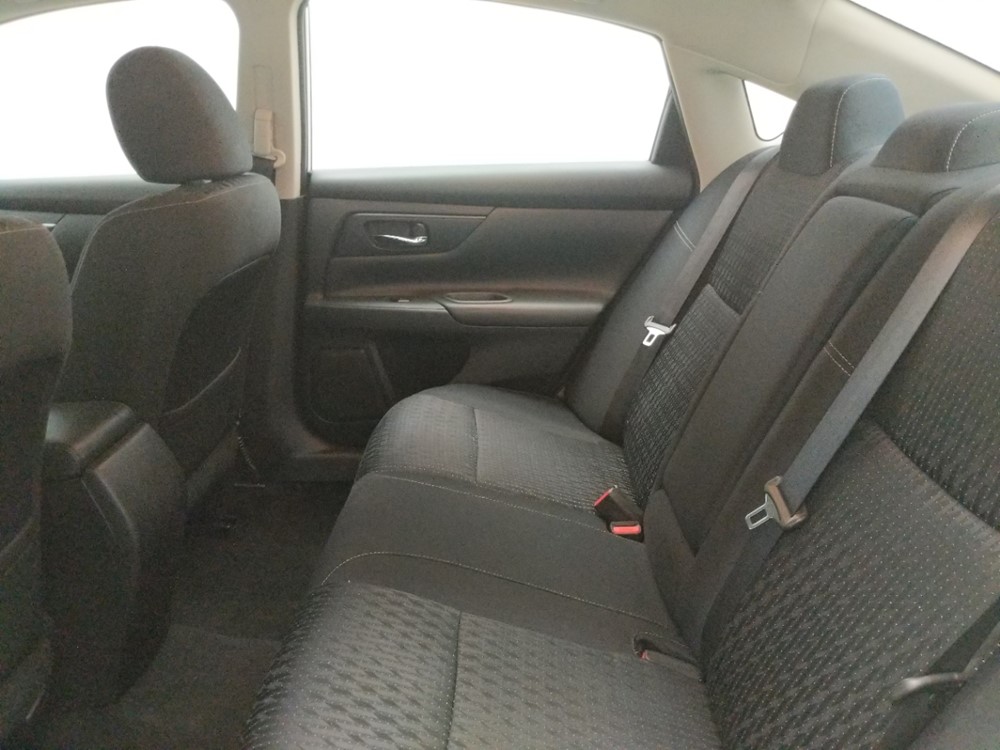2016 Nissan Altima - Driver Rear Seat