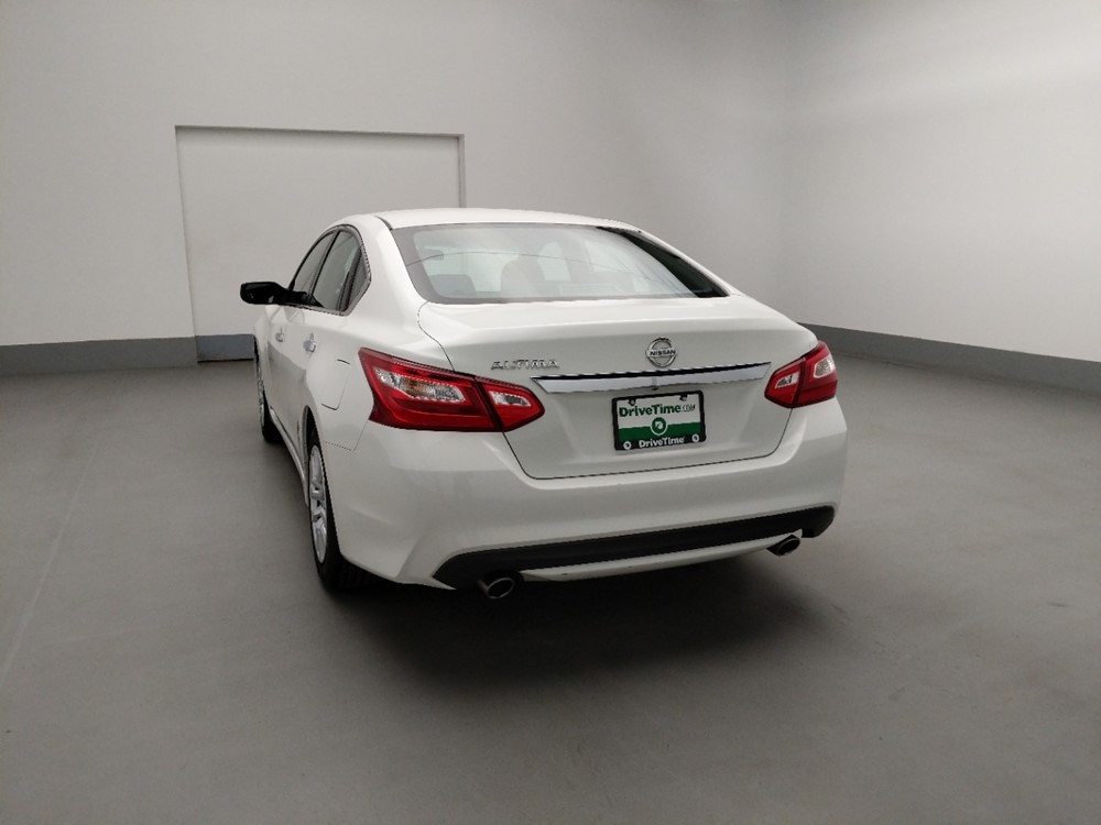 2016 Nissan Altima - Driver Rear Trunk