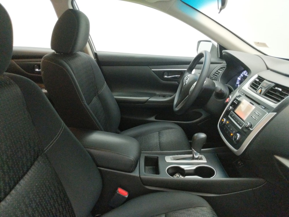 2016 Nissan Altima - Passenger Front Seat