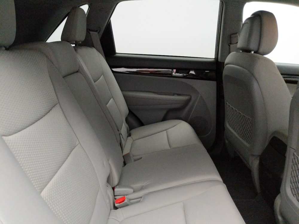 2012 Kia Sorento - Passenger Rear Seat