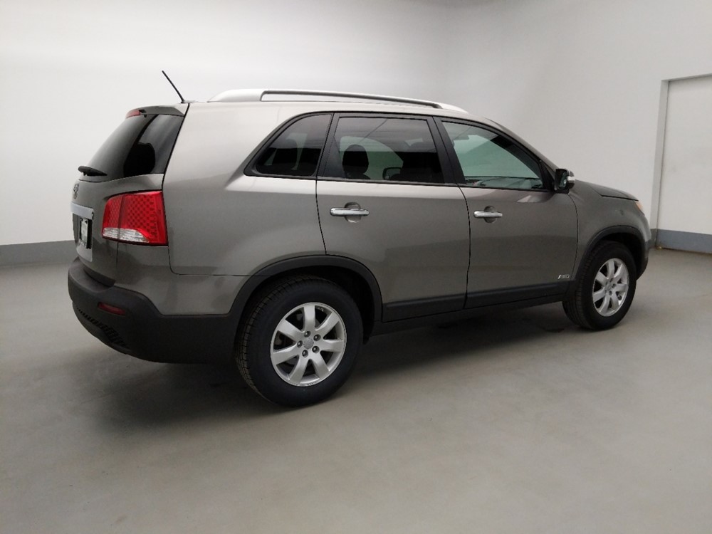 2012 Kia Sorento - Passenger Rear Side