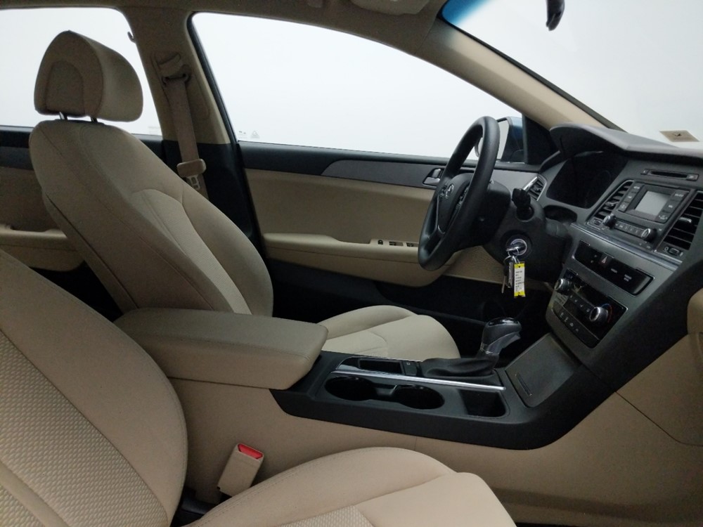 2015 Hyundai Sonata - Passenger Front Seat