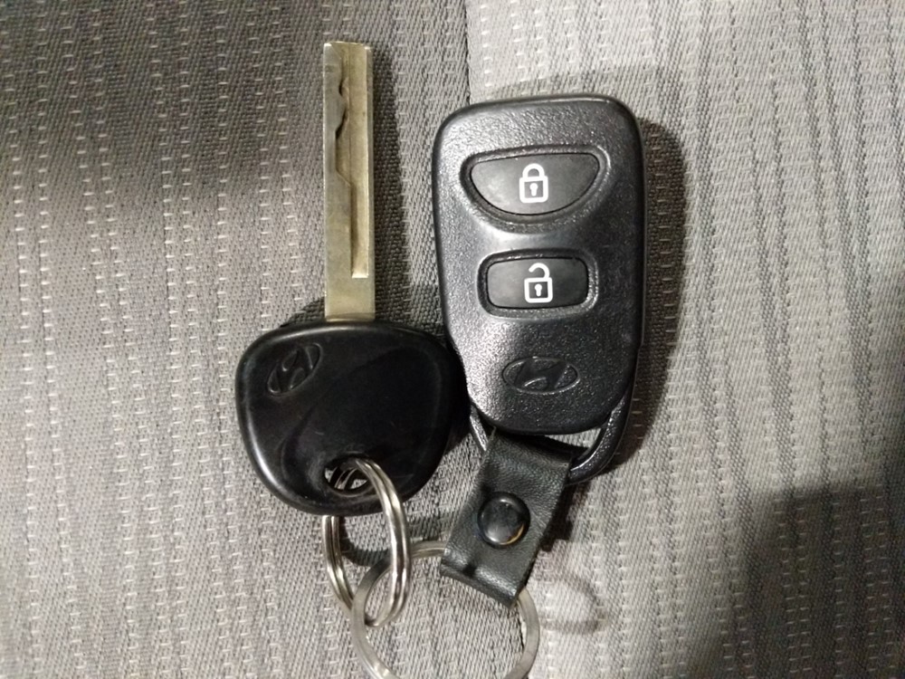 2017 Hyundai Accent - Keys