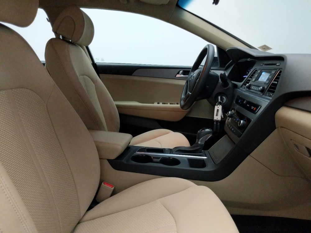 2015 Hyundai Sonata - Passenger Front Seat