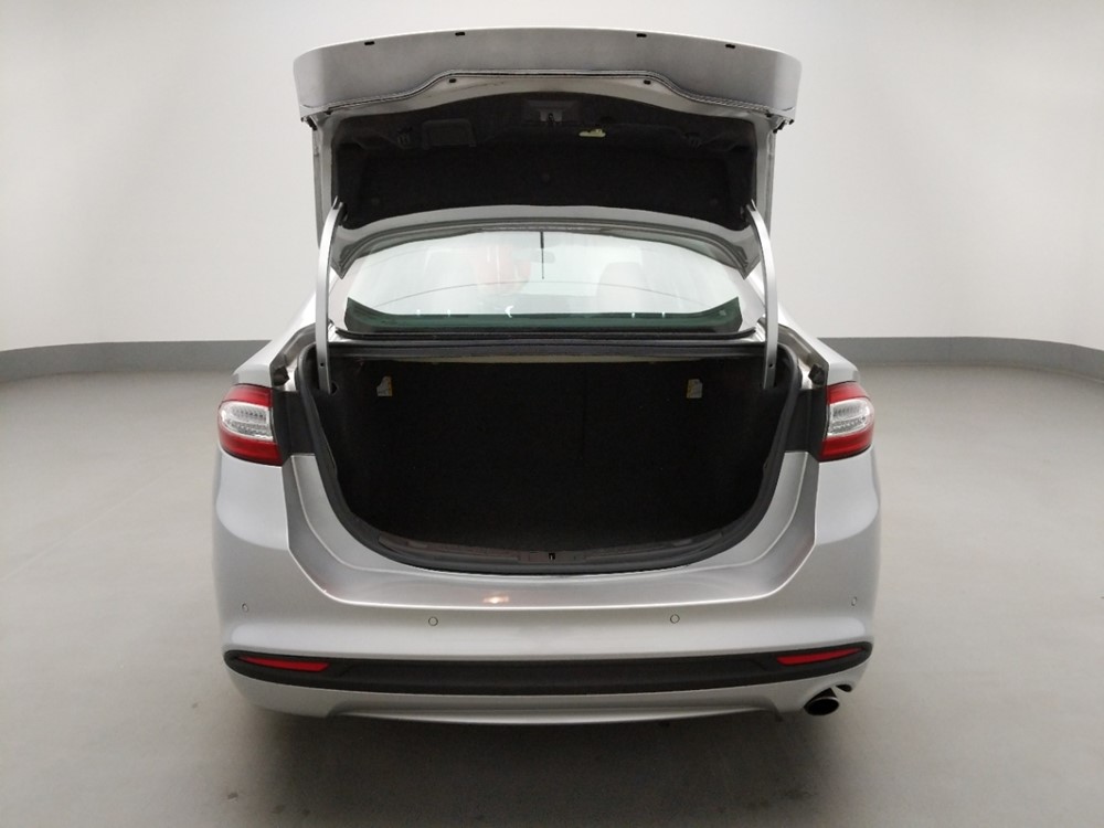 2016 Ford Fusion - Trunk