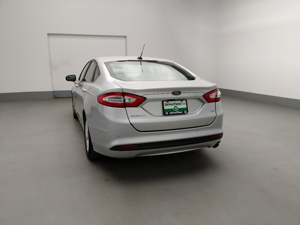 2016 Ford Fusion - Driver Rear Trunk