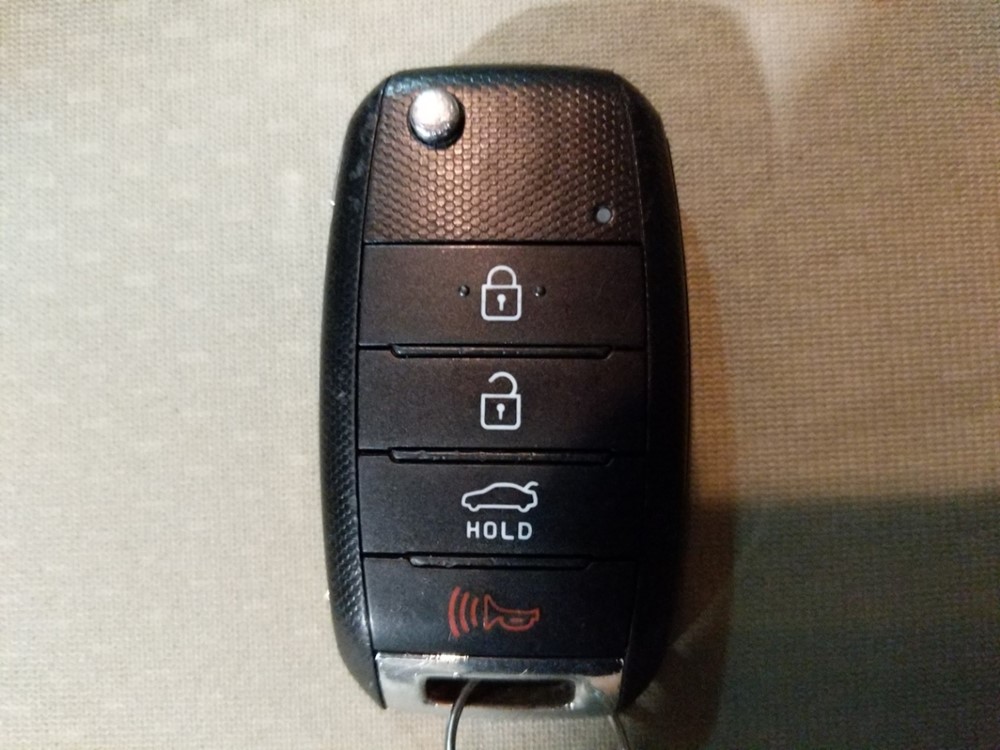 2015 Kia Optima - Keys