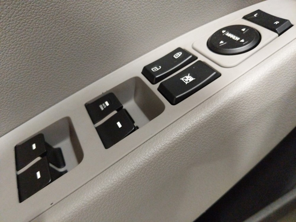2017 Hyundai Elantra - Driver Power Windows/Lock Control