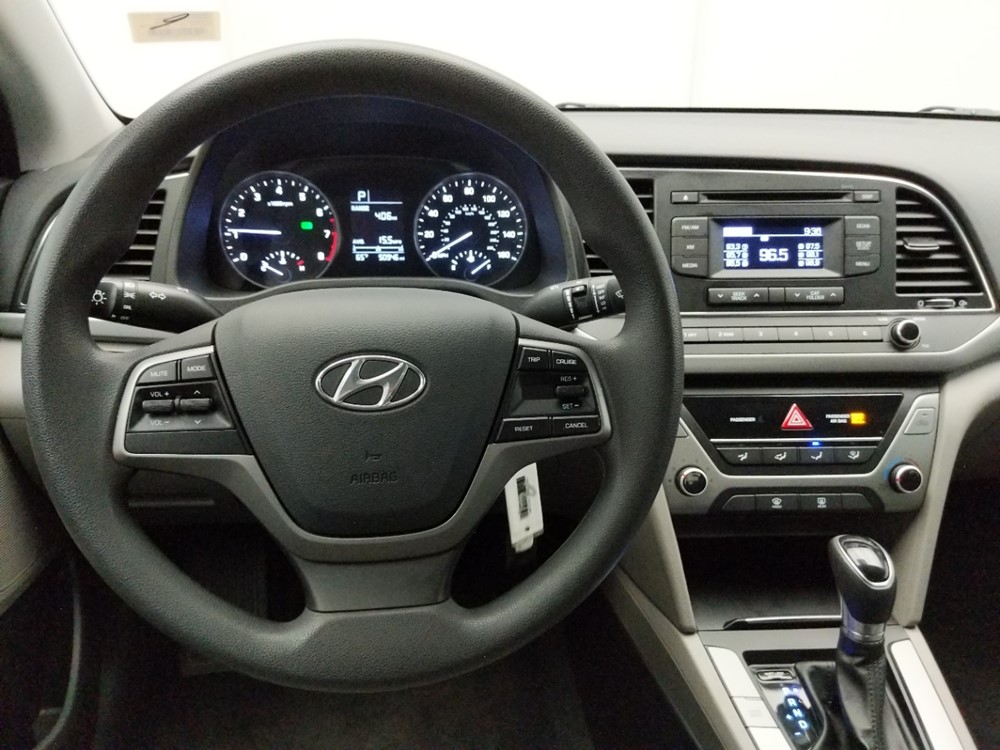 2017 Hyundai Elantra - Driver Dash