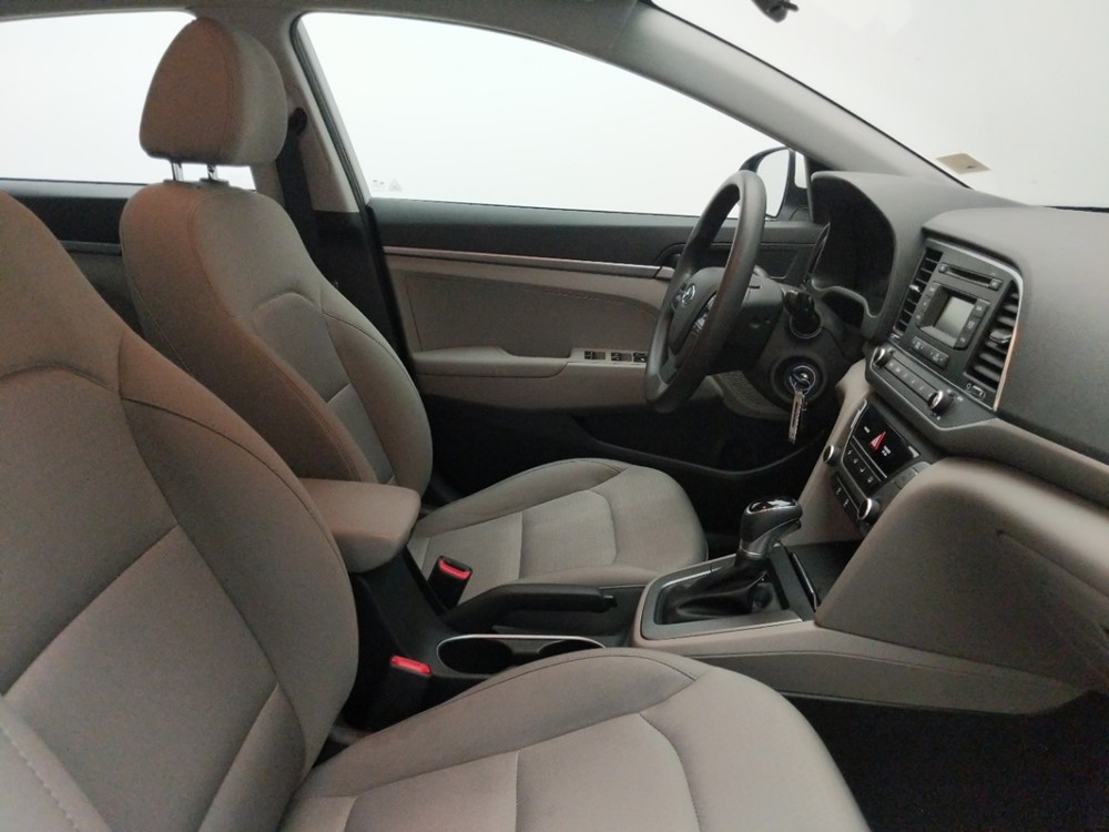2017 Hyundai Elantra - Passenger Front Seat