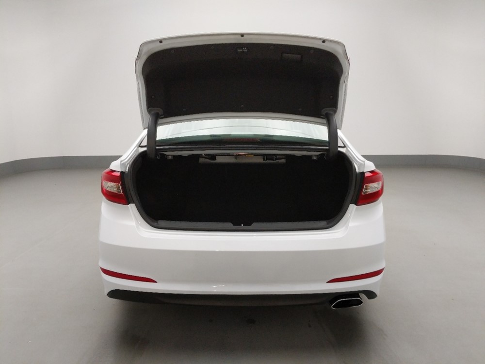 2016 Hyundai Sonata - Trunk