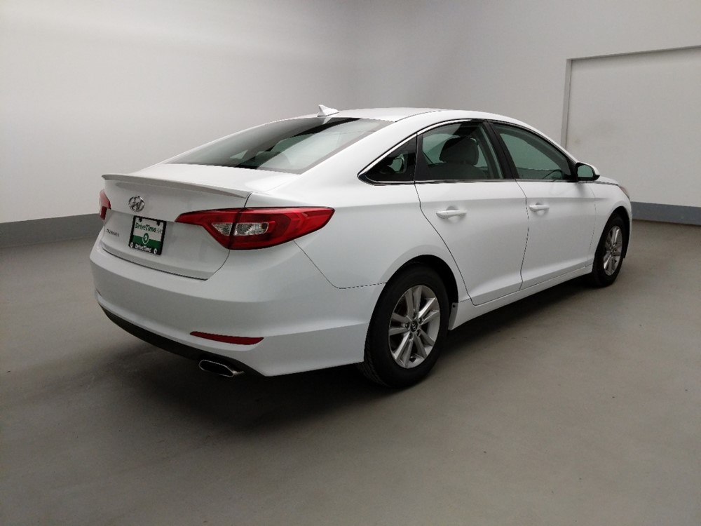 2016 Hyundai Sonata - Passenger Rear Bumper