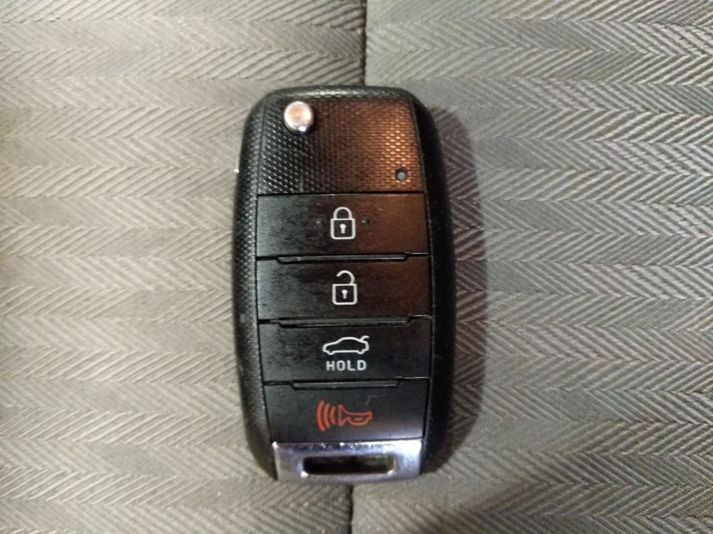 2016 Kia Forte - Keys