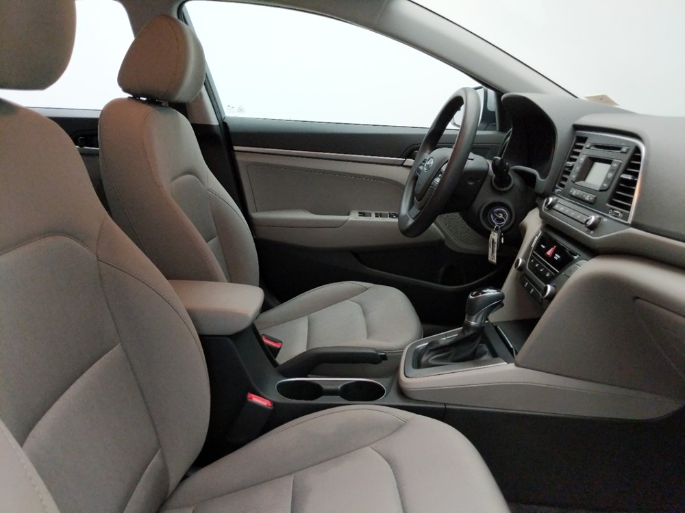 2017 Hyundai Elantra - Passenger Front Seat