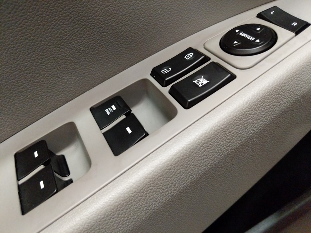 2017 Hyundai Elantra - Driver Power Windows/Lock Control